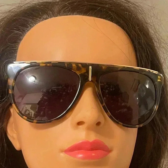 Balmain BL2105 05 Tortoise Brown Gold Sunglasses Brown Lens
57-17 145 France main image 11